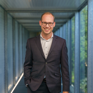 Steve Nikolaus Global Sales Manager